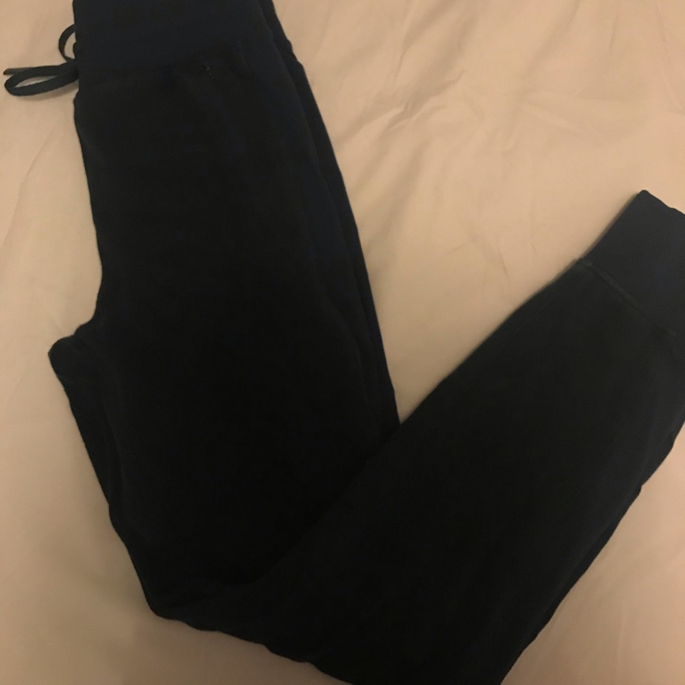 Lululemon joggers